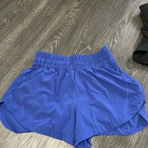 Track that 3” shorts in Psychic